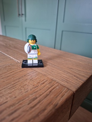 Lego rugby player minifigure - rugby,